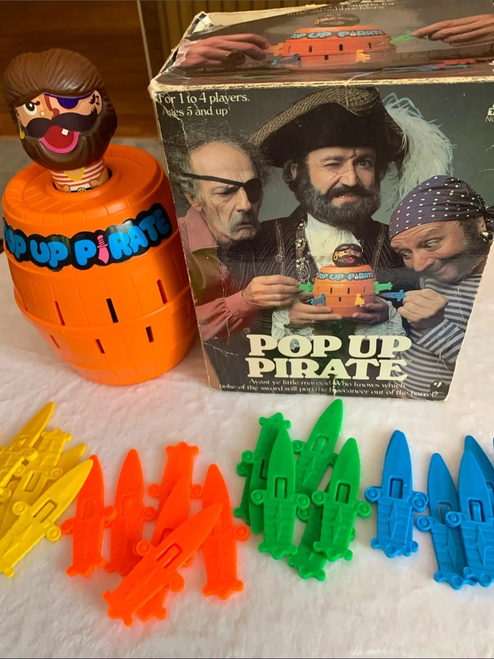 Robin Williams Pop-Up Pirate Vintage Game RARE Complete Like NEW Works Ugly box
